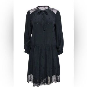 Elegant Black Star-Patterned Dress. Size M